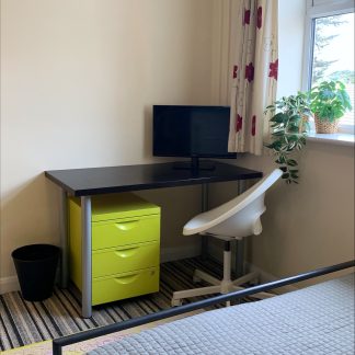 Superior Ensuite